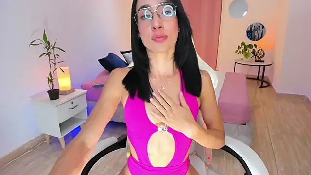 carleee winter online show from March 20, 2026, 3:11 am