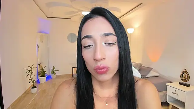 Snapshot of carleee_winter chatting on June 15, 2026, 11:29 pm carleee winter online show from June 15, 2026, 11:29 pm