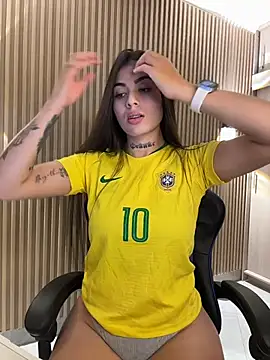 Sarasanders 4 online show from October 23, 2025, 3:28 am