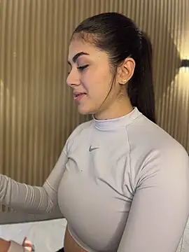 Sarasanders 4 online show from March 26, 2026, 3:01 am