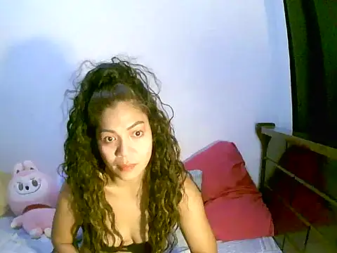 sweetvirginia01 online show from March 14, 2026, 10:37 pm