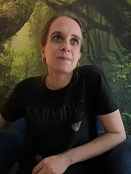 LadyChantale online show from March 23, 2025, 4:38 am