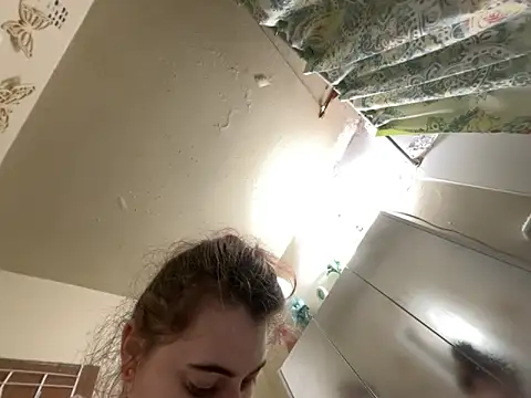 Snowbunnycake 131 online show from November 27, 2025, 10:28 am