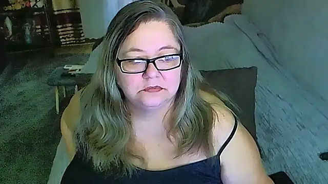 sex2 online show from May 23, 2026, 1:33 am