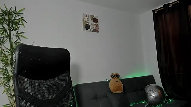 Snapshot of Giordano_Russo chatting on January 29, 2025, 4:41 pm Giordano Russo online show from January 29, 2025, 4:41 pm