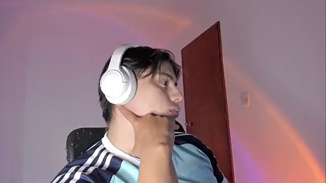 Giordano Russo online show from March 20, 2026, 3:22 am