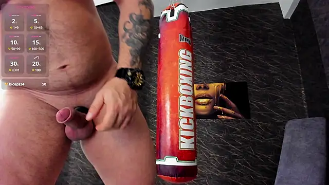 alexhunk09 online show from December 14, 2024, 4:23 am