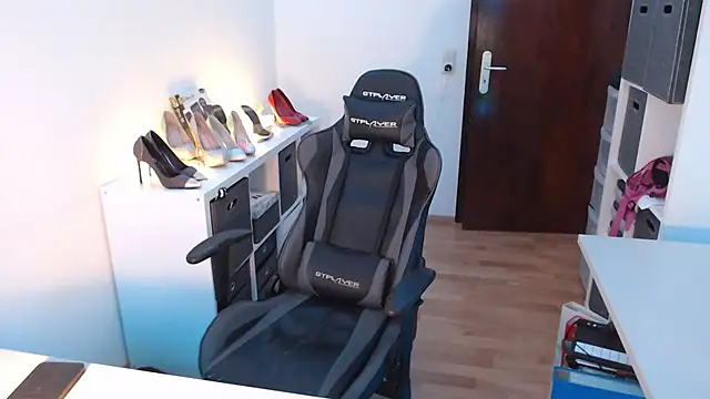 GeilesLuder75 online show from March 13, 2025, 6:23 pm