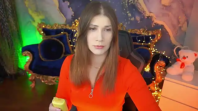 CassandraGood online show from April 11, 2026, 5:12 am