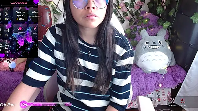 MidoriQuiinn online show from January 22, 2025, 2:14 pm