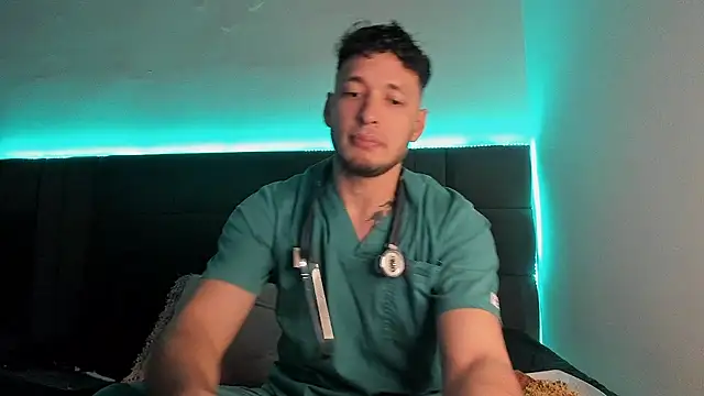 alejandro  2 online show from September 13, 2025, 3:12 pm