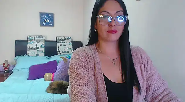 sahtlove1 online show from December 5, 2024, 8:11 pm