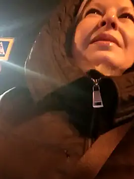 Arina smiles online show from December 13, 2024, 4:16 pm