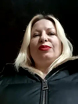 Arina smiles online show from March 7, 2025, 8:11 pm