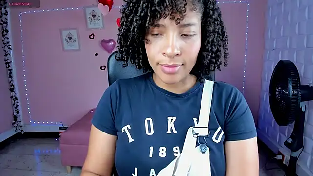 DannaBerry online show from March 18, 2025, 2:48 pm