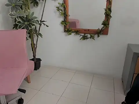 starplss online show from March 15, 2026, 9:54 pm