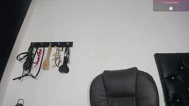 Snapshot of alejandraluxt chatting on December 29, 2024, 5:33 pm alejandraluxt online show from December 29, 2024, 5:33 pm