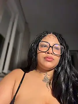 IamSashaLuv online show from May 9, 2026, 12:05 am
