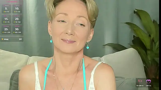 Snapshot of AkexandraFix chatting on June 30, 2026, 1:56 pm AkexandraFix online show from June 30, 2026, 1:56 pm