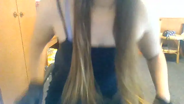 Misty x online show from June 13, 2026, 11:19 am