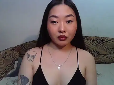Snapshot of Aleksa_Blackdream chatting on May 12, 2026, 6:05 pm Aleksa Blackdream online show from May 12, 2026, 6:05 pm