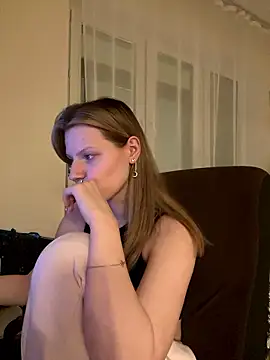 MaryHiggins online show from January 5, 2026, 5:27 pm