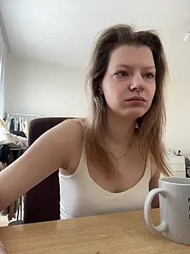 Snapshot of MaryHiggins chatting on March 20, 2026, 9:58 am MaryHiggins online show from March 20, 2026, 9:58 am