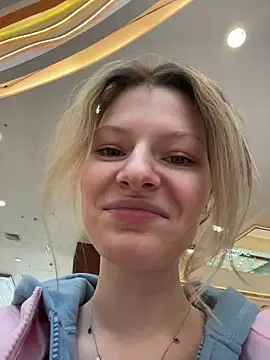 Snapshot of MaryHiggins chatting on March 27, 2026, 10:04 am MaryHiggins online show from March 27, 2026, 10:04 am