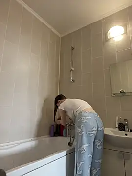 Snapshot of MaryHiggins chatting on April 12, 2026, 8:30 am MaryHiggins online show from April 12, 2026, 8:30 am