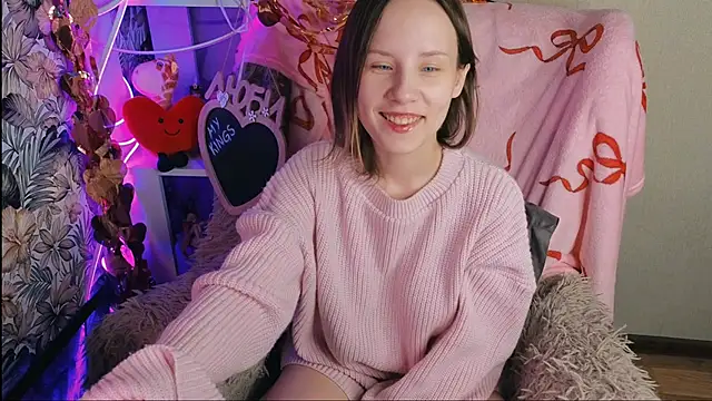 Snapshot of sarakaell chatting on February 11, 2026, 8:03 pm sarakaell online show from February 11, 2026, 8:03 pm