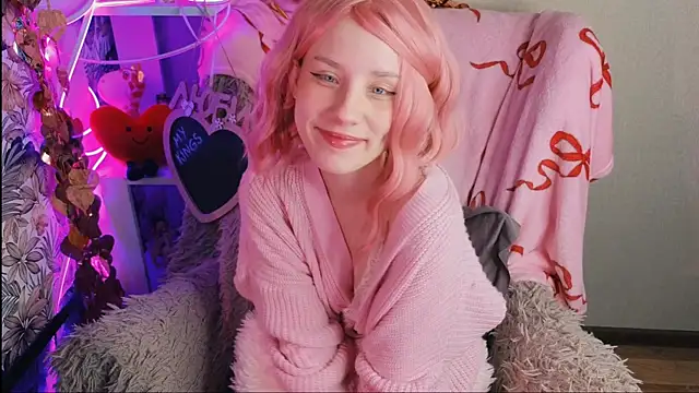 Snapshot of sarakaell chatting on February 13, 2026, 1:34 am sarakaell online show from February 13, 2026, 1:34 am