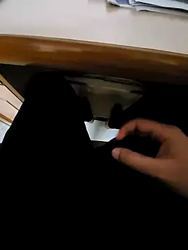 vansh1802 online show from January 24, 2025, 6:46 pm