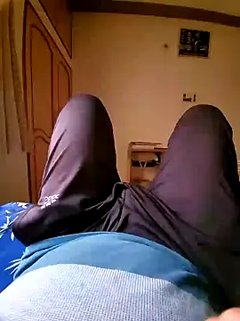 vansh1802 online show from January 31, 2025, 8:22 am