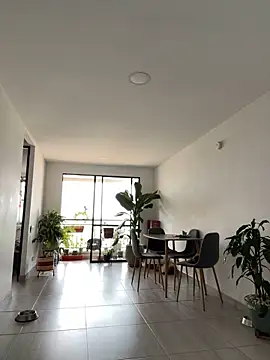 Snapshot of Emma_Wish chatting on December 19, 2024, 7:51 pm Emma Wish online show from December 19, 2024, 7:51 pm