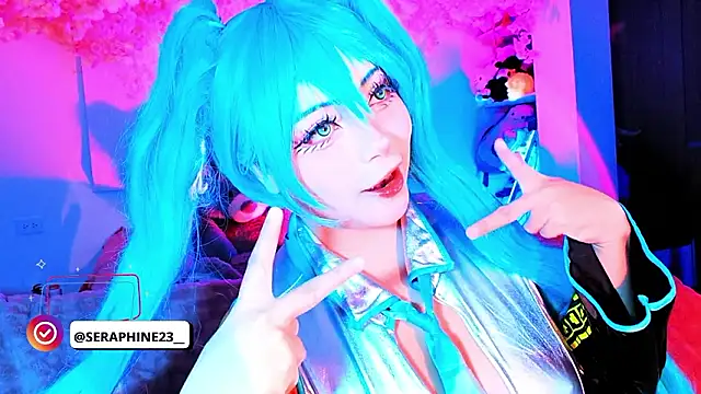 seraphine23 online show from February 3, 2026, 12:42 am