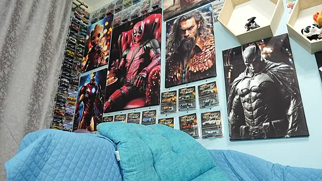 Snapshot of Muscle_Bear chatting on September 15, 2025, 4:18 pm Muscle Bear online show from September 15, 2025, 4:18 pm