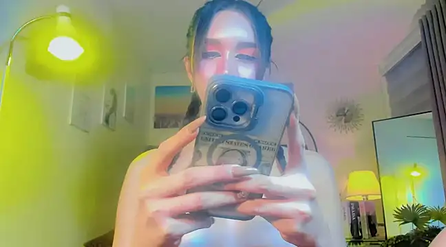 Snapshot of Addison__Lee chatting on December 1, 2024, 10:53 pm Addison  Lee online show from December 1, 2024, 10:53 pm