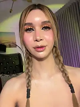 Snapshot of Addison__Lee chatting on March 2, 2025, 12:11 pm Addison  Lee online show from March 2, 2025, 12:11 pm