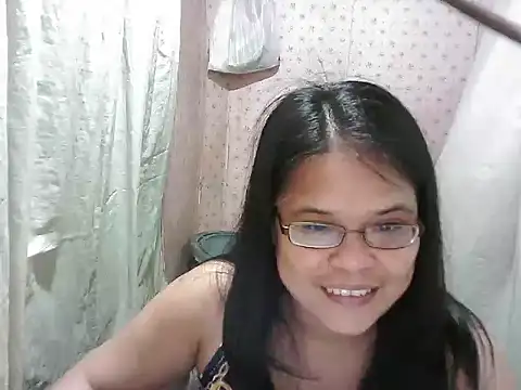 abiemayhottiey online show from October 17, 2025, 12:30 pm