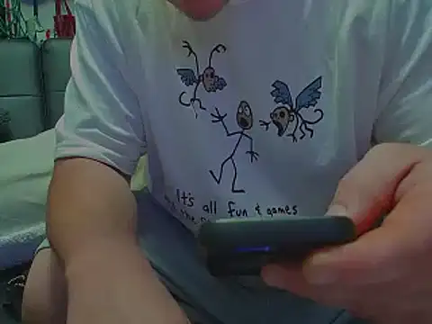 Snapshot of AwesomePapaya chatting on November 22, 2025, 11:37 pm AwesomePapaya online show from November 22, 2025, 11:37 pm