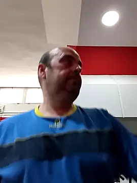 Hot-pico76 online show from April 29, 2026, 9:57 am