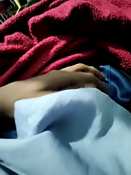 Snapshot of Krishna_kr_@xh chatting on November 6, 2025, 5:47 pm Krishna kr xh online show from November 6, 2025, 5:47 pm