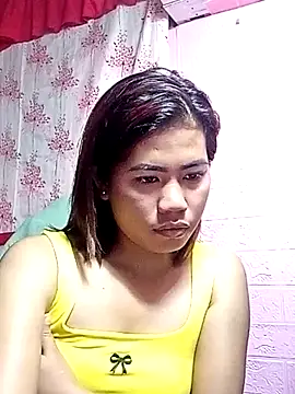 Snapshot of Cutie_body11 chatting on July 15, 2026, 12:49 am Cutie body11 online show from July 15, 2026, 12:49 am