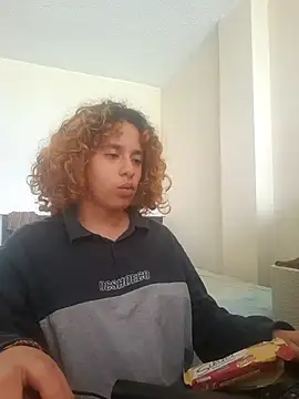 EmmaMelissa0521 online show from February 14, 2026, 6:37 pm