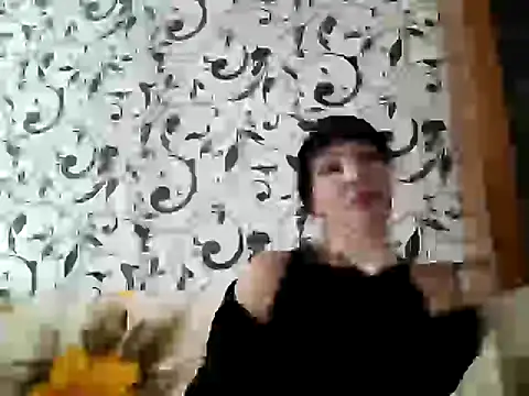 JeaneDavis online show from November 12, 2025, 8:37 am