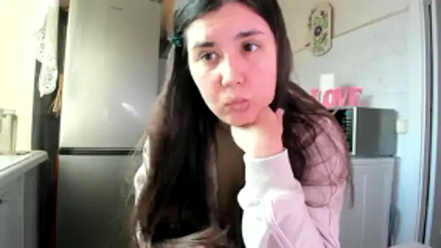 Snapshot of MiaMarrone chatting on March 23, 2026, 3:05 pm MiaMarrone online show from March 23, 2026, 3:05 pm