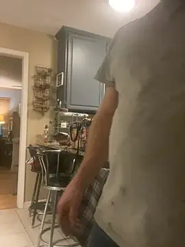 Snapshot of smokeymt420 chatting on January 18, 2025, 5:31 am smokeymt420 online show from January 18, 2025, 5:31 am