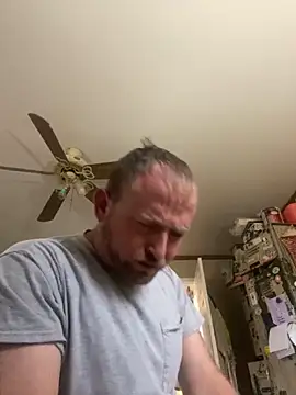 Snapshot of smokeymt420 chatting on February 16, 2025, 4:53 pm smokeymt420 online show from February 16, 2025, 4:53 pm