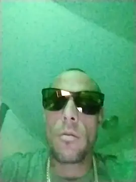 Snapshot of DaddyDK8989 chatting on October 29, 2025, 8:27 am DaddyDK8989 online show from October 29, 2025, 8:27 am