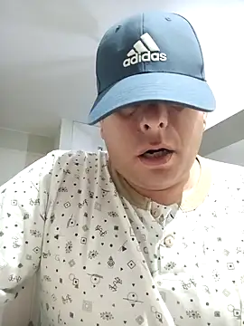 chicoguapo8 online show from February 21, 2025, 3:23 am